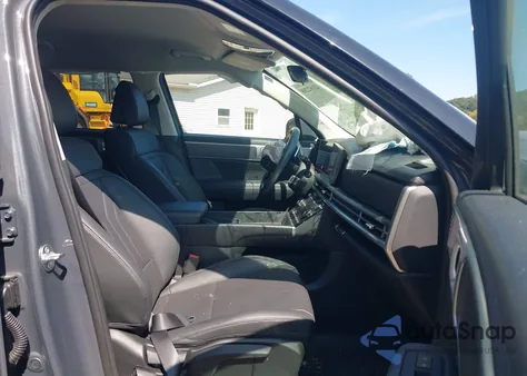 2025 Hyundai Santa Fe Sel z USA, uszkodzony, nr VIN 5NMP2DGL1SH072215